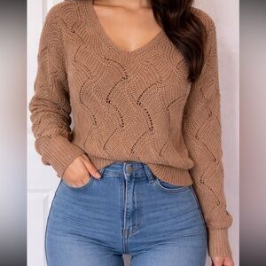 moon & madison V-Neck Sweater in Tan